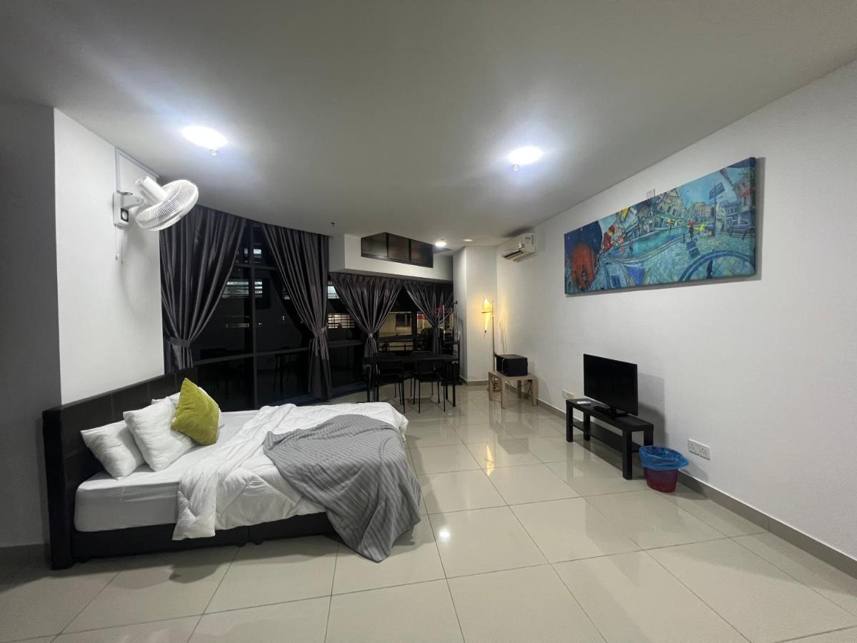 Studio Units At Pacific Tower Near Jaya One By Comfyasia Петалінг-Джая Екстер'єр фото